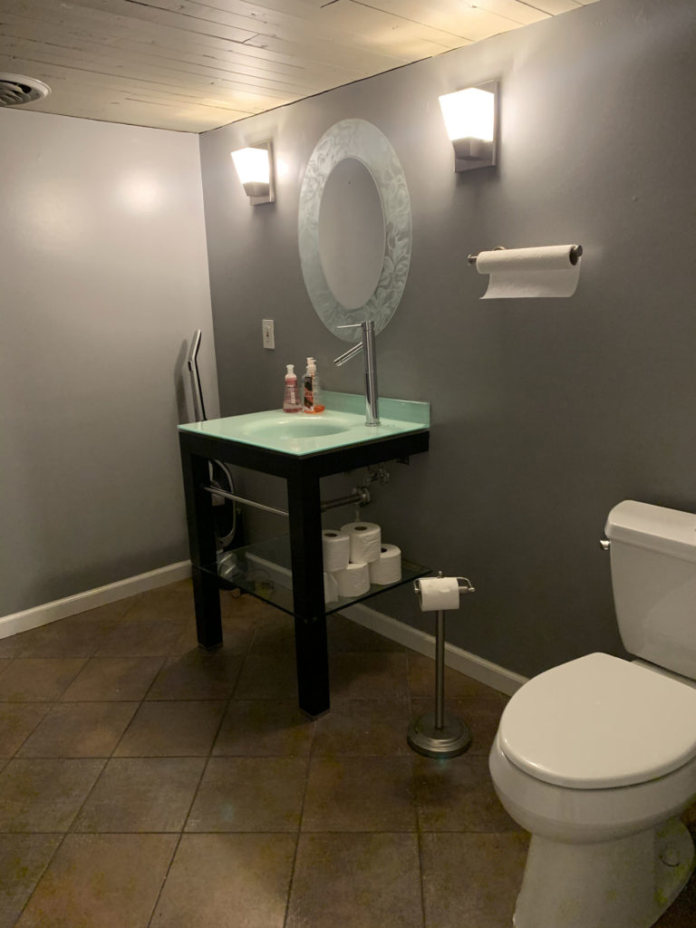 Studio-Bathroom-1